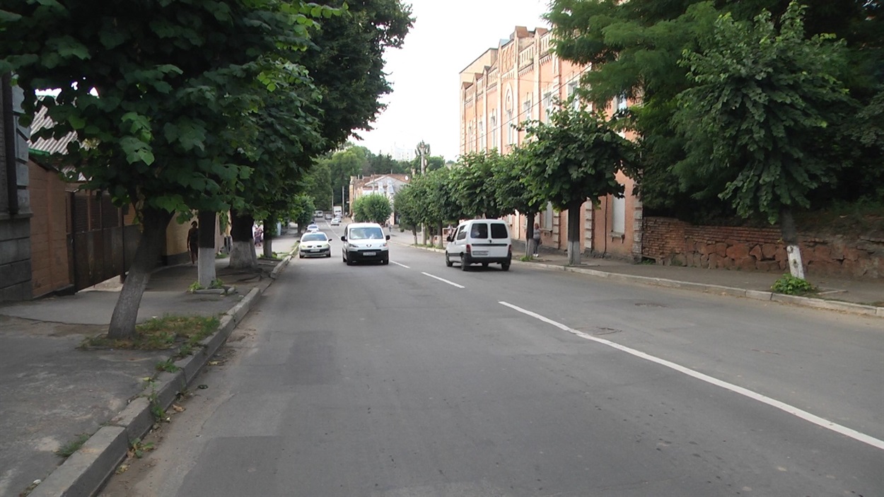 Вулиця Садова