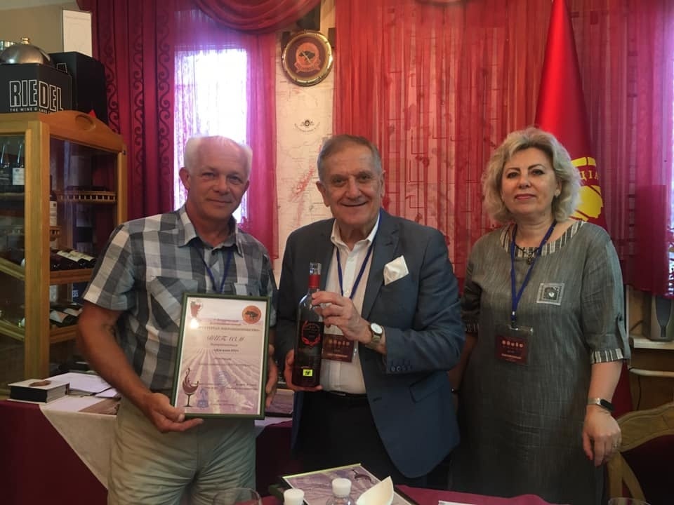 Остання пляшка Уманського "Rose 2019" помандрувала до Аргентини
