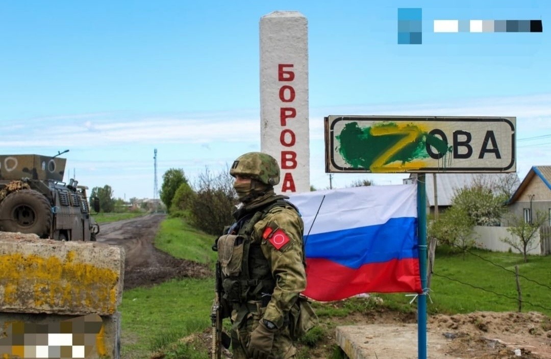 В Борову увійшли окупанти. Виїхати вже стало неможливо. 