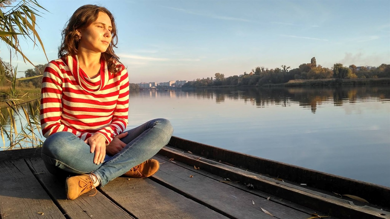  «В голові прокручується ніби фільм чи мультик, потрібно лише встигнути підібрати слова, щоб описати картинку».