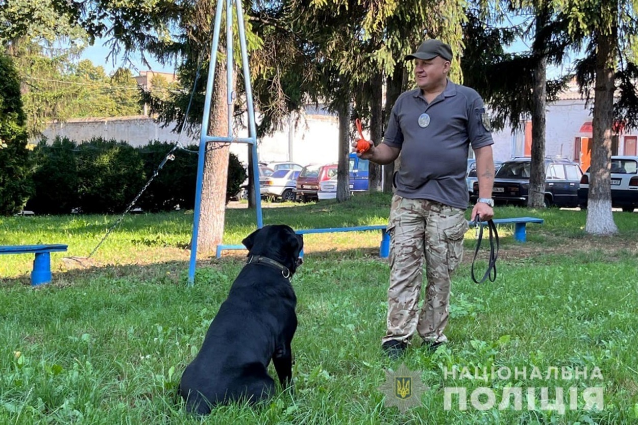 Умань, поліція, службовий собака