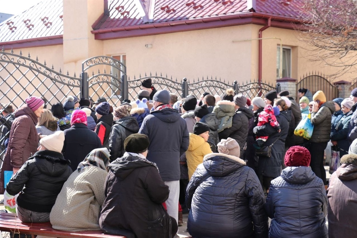 Умань, Уманський Центр допомоги, допомога переселенцям