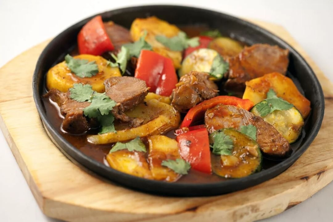 мясо сніданок