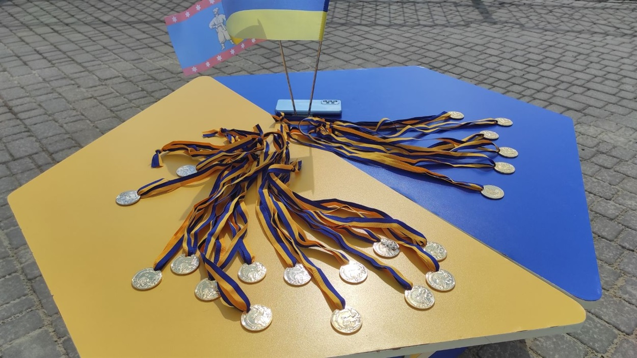 Умань, випуск, медалісти