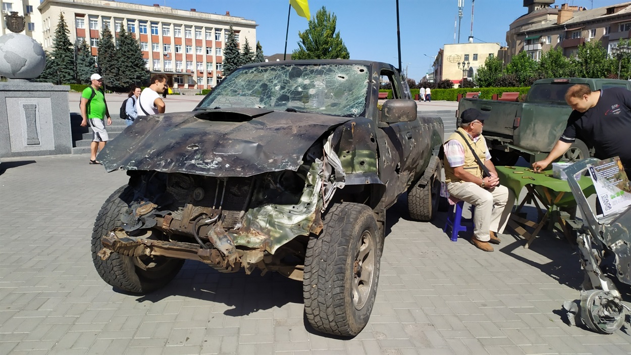 Умань, Євген Густінович, Бахмут, збір на авто